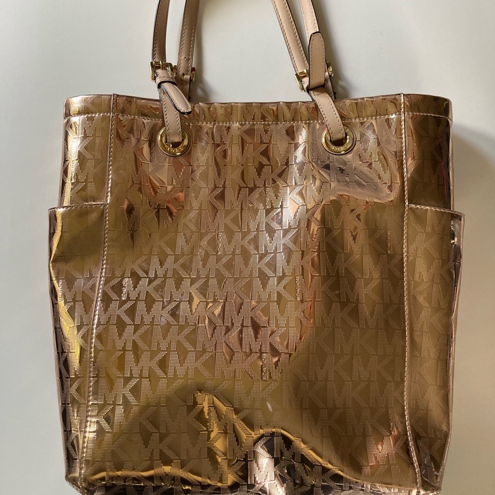 NWT Michael Kors Jetset Bag Rosegold